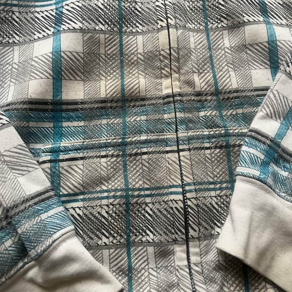 Extreme zone hoodie L (14-16) - Picture 3 of 9